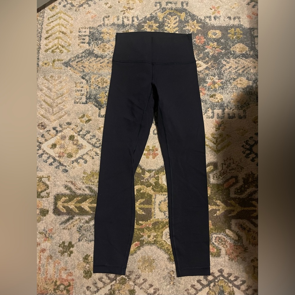 Size 4 25’ lulu navy wonder under legging